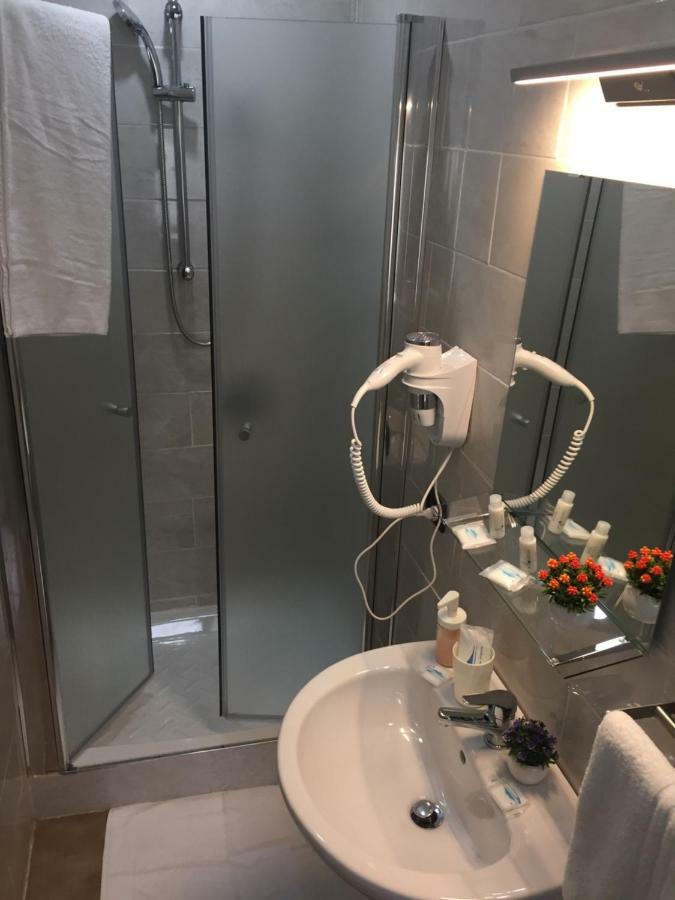 Dream Home 那不勒斯 外观 照片